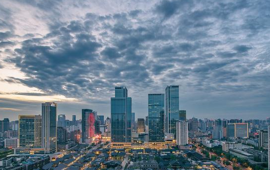 做大做强以汽车、电子信息为代表的两地优势产业 多措并举推动川渝协同建设现代产业体系